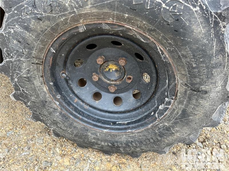 Stone PD43 Padfoot Drum Compactor 单轮压路机