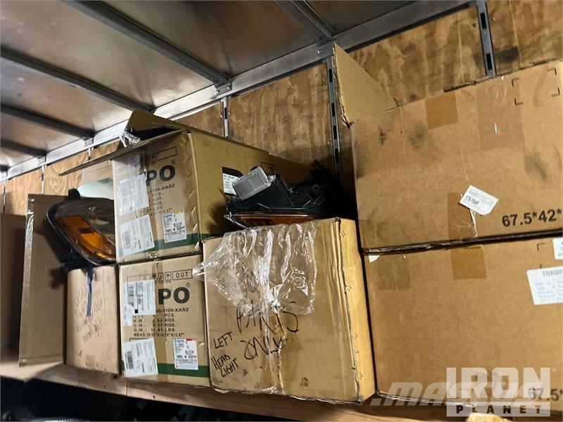 Stoughton 53 ft x 102 in Various Truck parts Van Trailer (In 박스 바디 트레일러