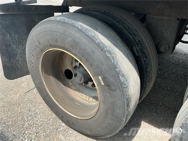 Stoughton 53 ft x 102 in T/A Van Trailer Cajas de remolque