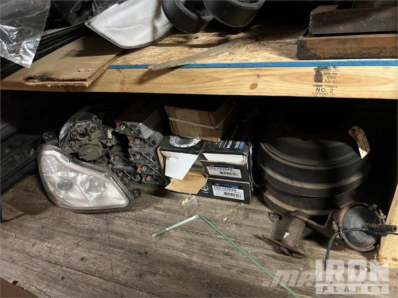 Stoughton 53 ft x 102 in Various Truck parts Van Trailer (In 박스 바디 트레일러