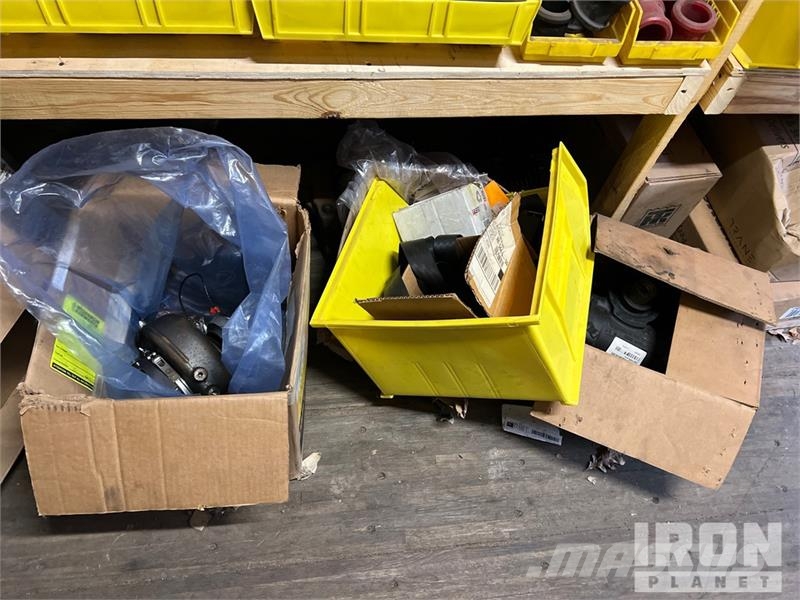 Stoughton 53 ft x 102 in Various Truck parts Van Trailer (In Cajas de remolque