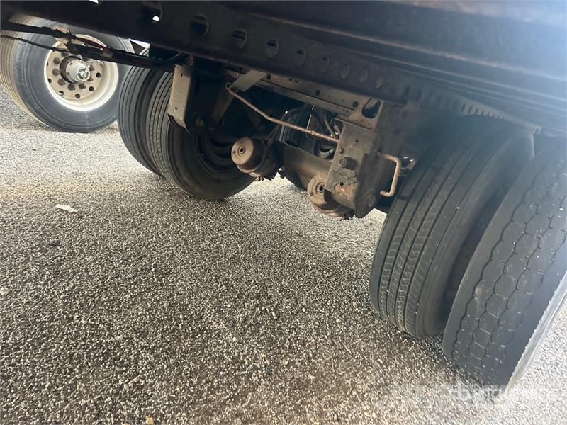 Stoughton 53 ft x 102 in T/A Van Trailer مقطورات ذات هيكل صندوقي