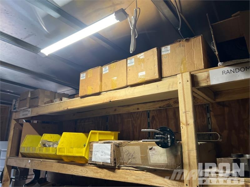 Stoughton 53 ft x 102 in Various Truck parts Van Trailer (In Cajas de remolque