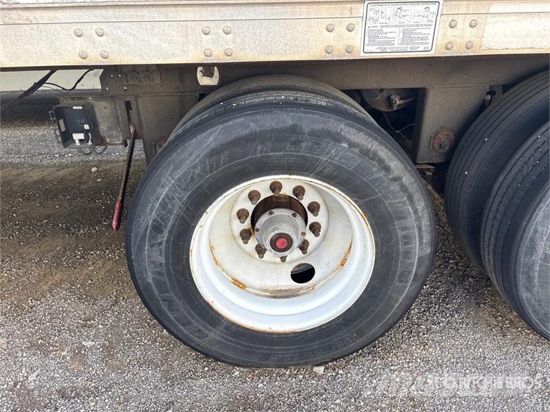 Stoughton 53 ft x 102 in T/A Van Trailer Прицепы-фургоны