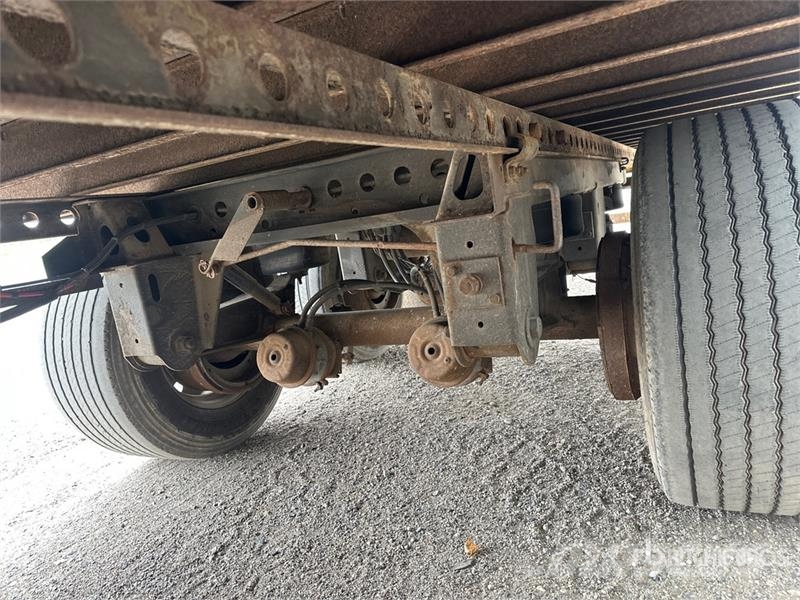 Stoughton 53 ft x 102 in T/A Van Trailer Прицепы-фургоны