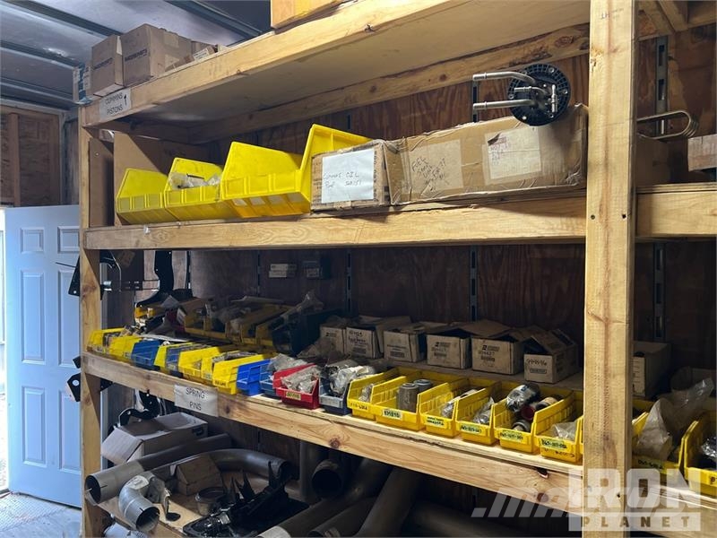 Stoughton 53 ft x 102 in Various Truck parts Van Trailer (In Cajas de remolque