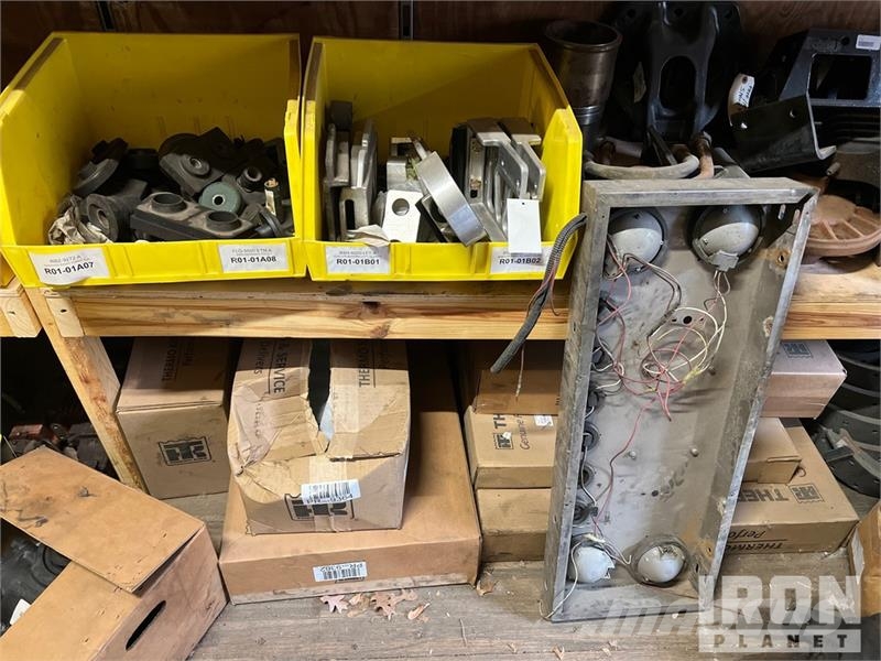 Stoughton 53 ft x 102 in Various Truck parts Van Trailer (In Cajas de remolque