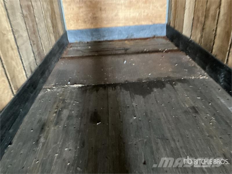 Stoughton 53 ft x 102 in T/A Van Trailer Cajas de remolque