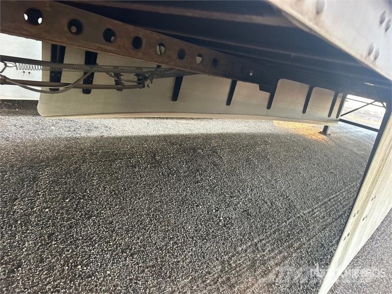 Stoughton 53 ft x 102 in T/A Van Trailer مقطورات ذات هيكل صندوقي