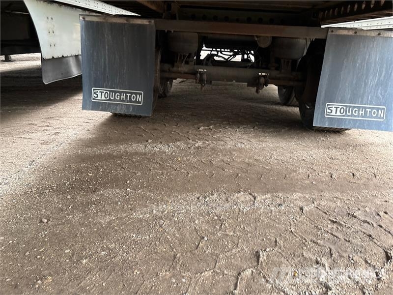 Stoughton AVW-535T-S-C-AR Van Body Trailers