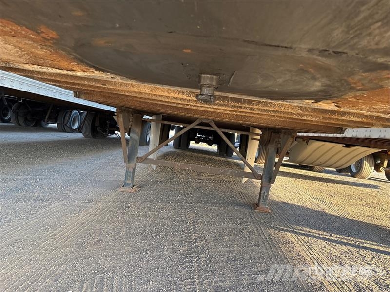 Stoughton AVW-535T-S-C-AR Van Body Trailers