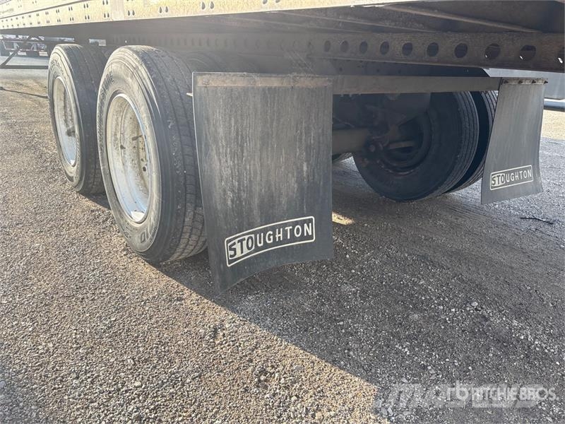Stoughton AVW-535T-S-C-AR Прицепы-фургоны