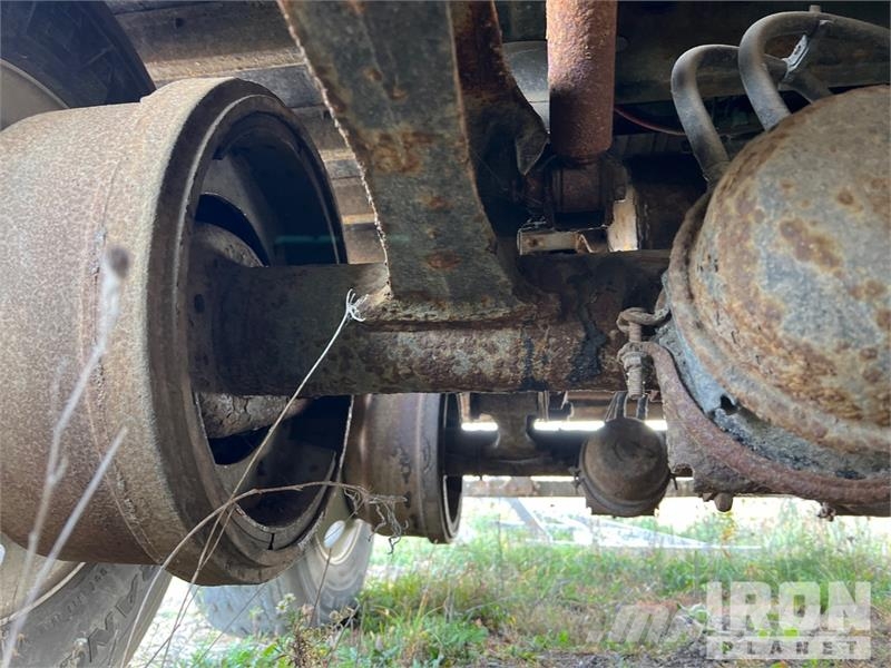 Stoughton AVW-535T-S-C-AR Furgons