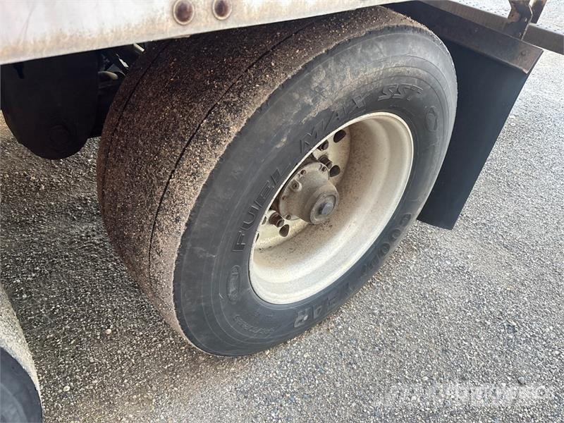 Stoughton AVW-535T-S-C-AR Furgons