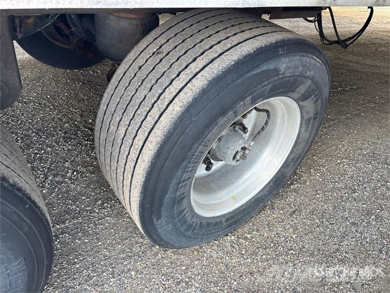 Stoughton AVW-535T-S-C-AR Van Body Trailers