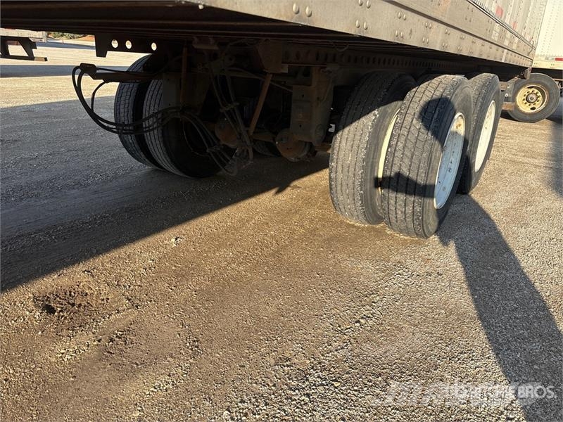 Stoughton AVW-535T-S-C-AR Прицепы-фургоны