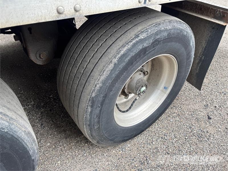 Stoughton AVW-535T-S-C-AR Van Body Trailers