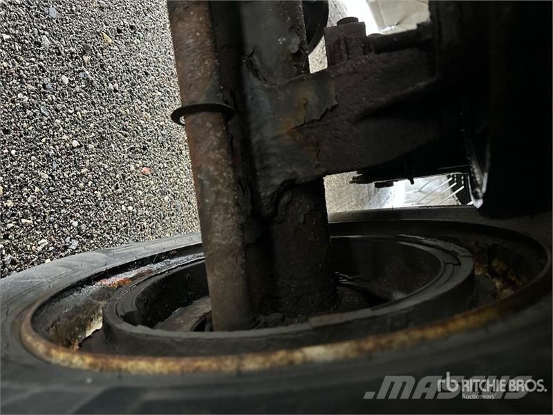 Stoughton AVW-535T-S-C-AR 箱體拖車