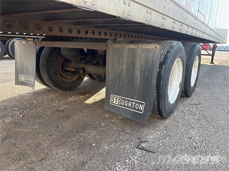 Stoughton AVW-535T-S-C-AR Прицепы-фургоны