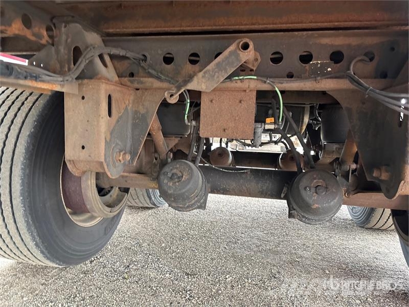 Stoughton AVW-535T-S-C-AR Van Body Trailers