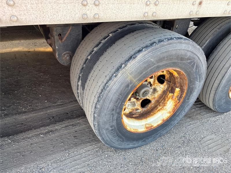Stoughton AVW-535T-S-C-AR Van Body Trailers