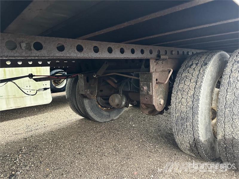 Stoughton AVW-535T-S-C-AR 箱體拖車