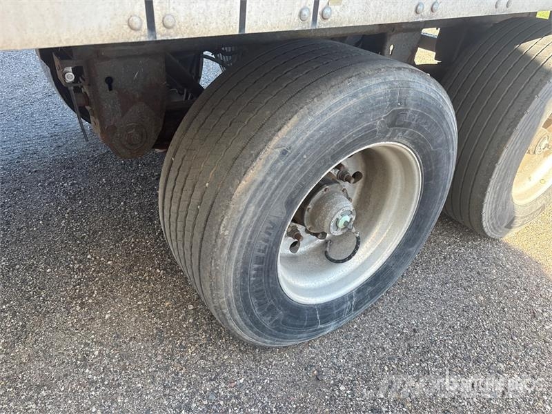 Stoughton AVW-535T-S-C-AR Van Body Trailers