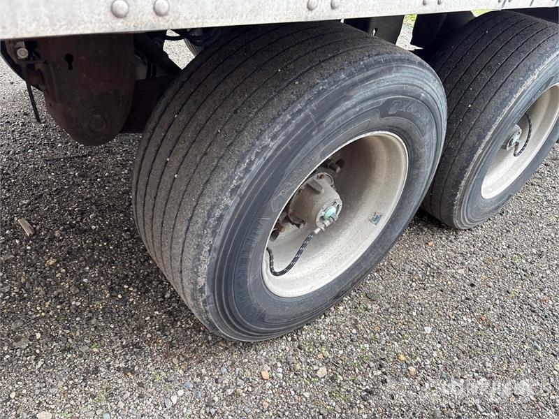 Stoughton AVW-535T-S-C-AR Van Body Trailers