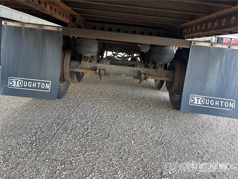 Stoughton AVW-535T-S-C-AR Van Body Trailers