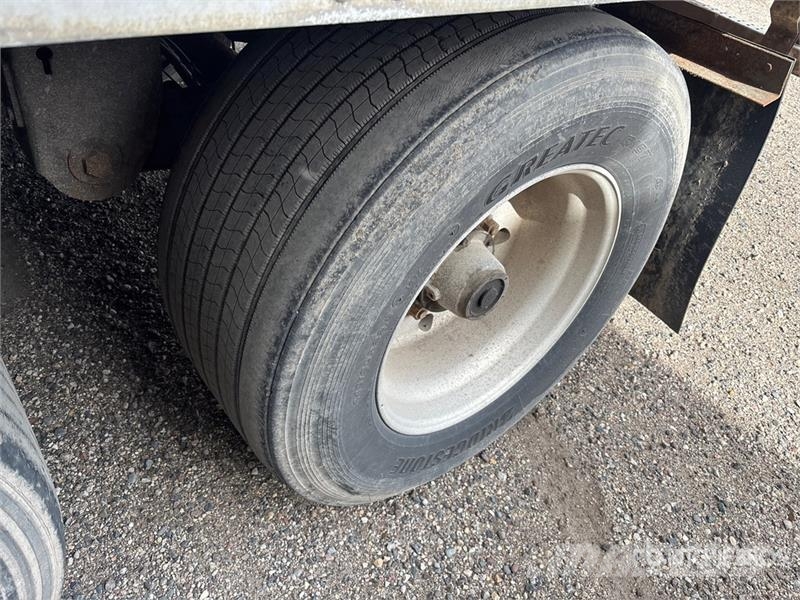 Stoughton AVW-535T-S-C-AR Van Body Trailers