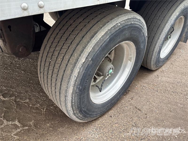 Stoughton AVW-535T-S-C-AR Van Body Trailers
