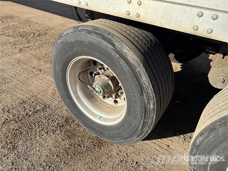 Stoughton AVW-535T-S-C-AR Van Body Trailers