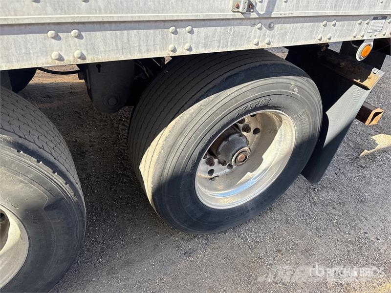Stoughton AVW-535T-S-C-AR Прицепы-фургоны