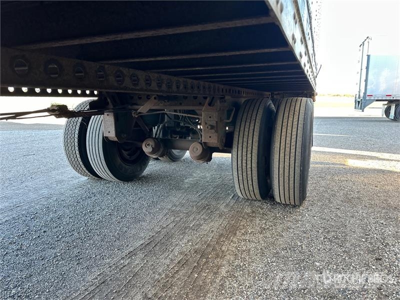 Stoughton AVW-53ST-S-C-AR 53 ft x 102 in T/A Van Trailer Van Body Trailers