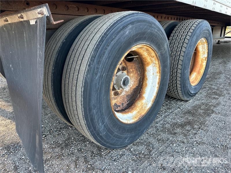 Stoughton AVW-53ST-S-C-AR 53 ft x 102 in T/A Van Trailer Van Body Trailers