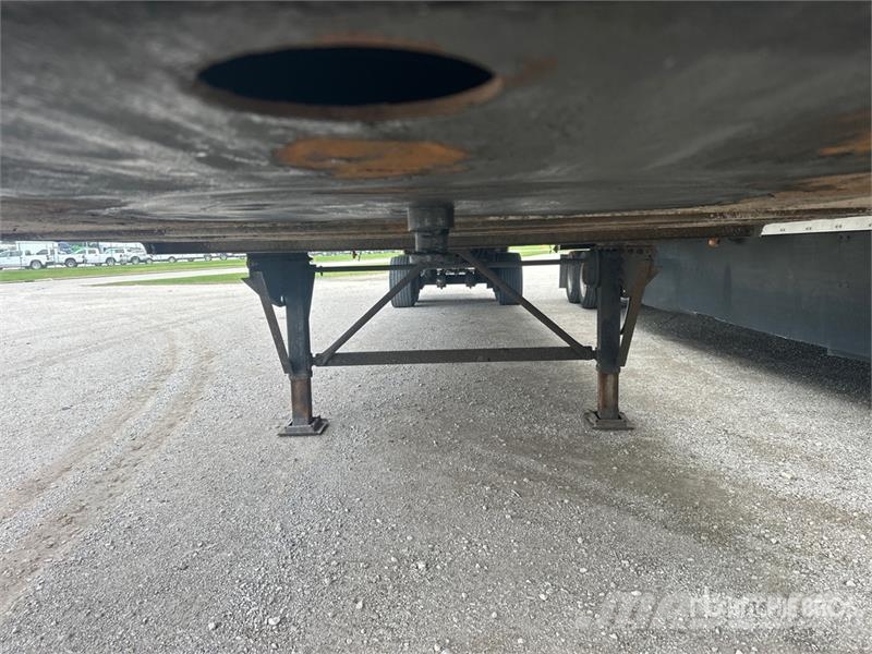 Stoughton AVXW-535T-S-C-AR 53 ft x 102 in T/A Van Trailer Van Body Trailers