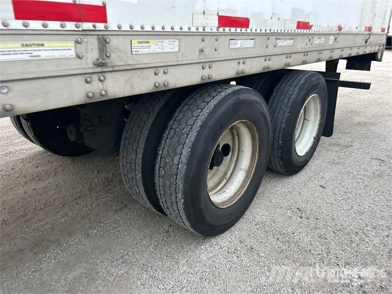 Stoughton AVXW-535T-S-C-AR 53 ft x 102 in T/A Van Trailer Ремаркета фургони