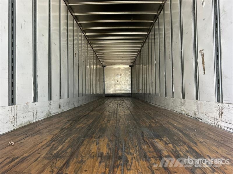 Stoughton AVXW-535T-S-C-AR 53 ft x 102 in T/A Van Trailer Furgons