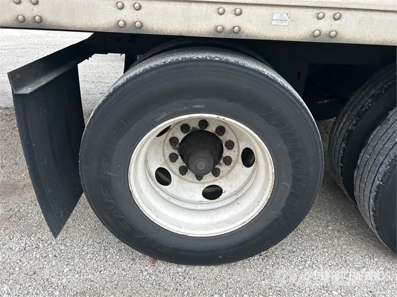 Stoughton AVXW-535T-S-C-AR 53 ft x 102 in T/A Van Trailer Ремаркета фургони