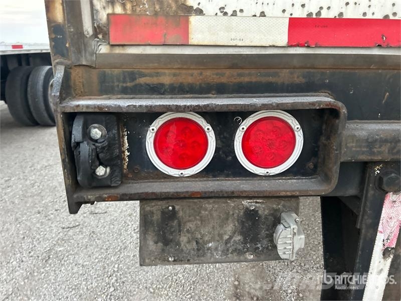 Stoughton AVXW-535T-S-C-AR 53 ft x 102 in T/A Van Trailer Ремаркета фургони