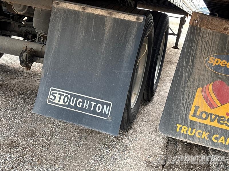 Stoughton AVXW-535T-S-C-AR 53 ft x 102 in T/A Van Trailer Furgons