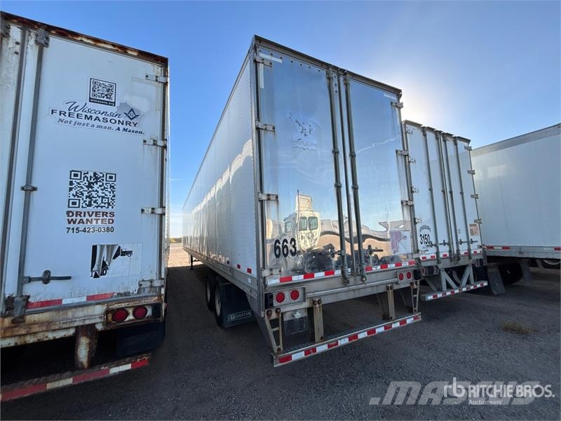 Stoughton AVXW-535T-S-C-AR 53 ft x 102 in T/A Van Trailer Sanduk prikolice