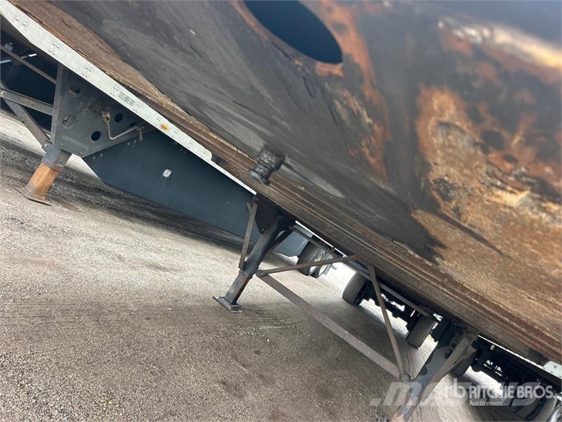 Stoughton AVXW-535T-S-C-AR 53 ft x 102 in T/A Van Trailer Sanduk prikolice