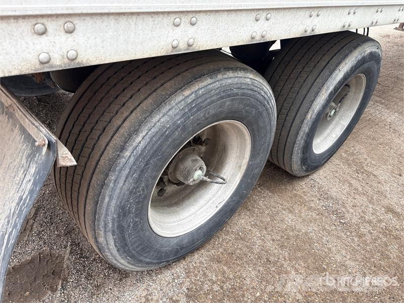 Stoughton AVXW-535T-S-C-AR 53 ft x 102 in T/A Van Trailer Van Body Trailers
