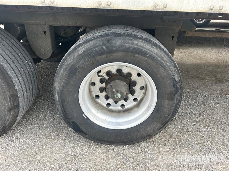 Stoughton AVXW-535T-S-C-AR 53 ft x 102 in T/A Van Trailer Van Body Trailers