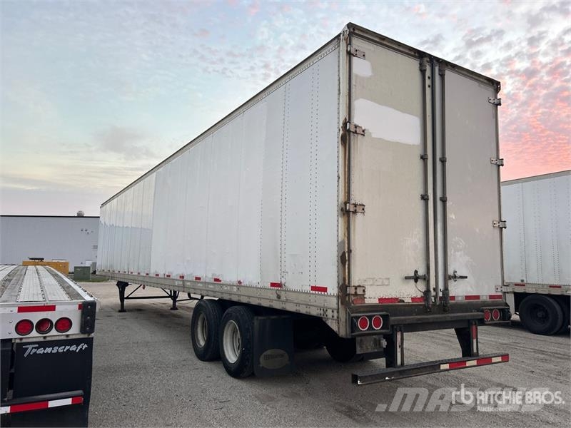 Stoughton AVXW-535T-S-C-AR 53 ft x 102 in T/A Van Trailer Ремаркета фургони