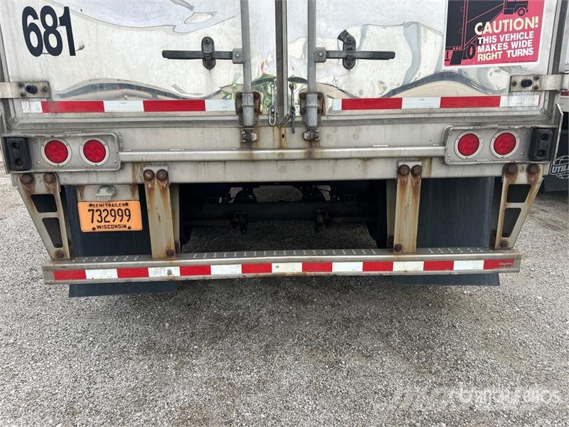 Stoughton AVXW-535T-S-C-AR 53 ft x 102 in T/A Van Trailer Box body trailers