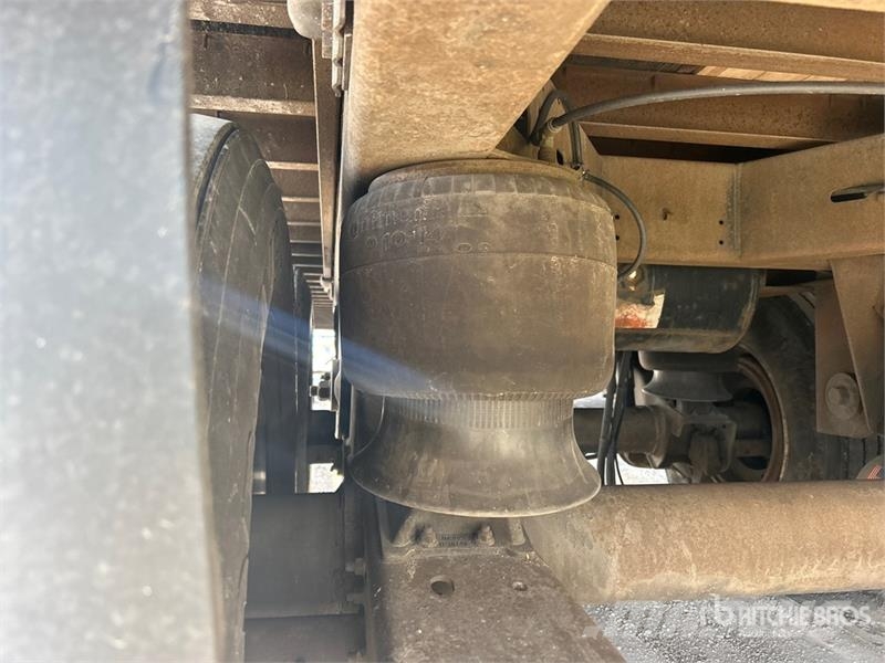 Stoughton ZGPVW-535T Прицепы-фургоны