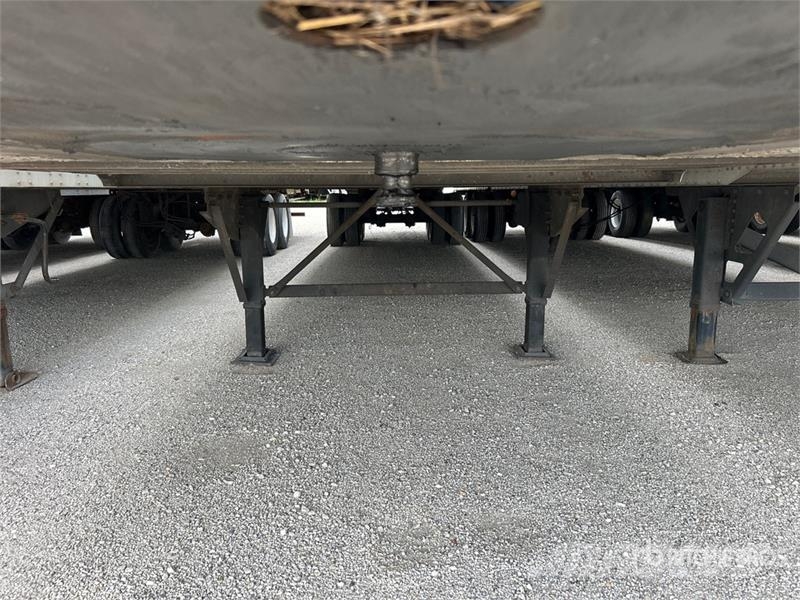 Stoughton ZGPVW-535T-S-C-AR 53 ft x 102 in T/A Van Trailer مقطورات ذات هيكل صندوقي