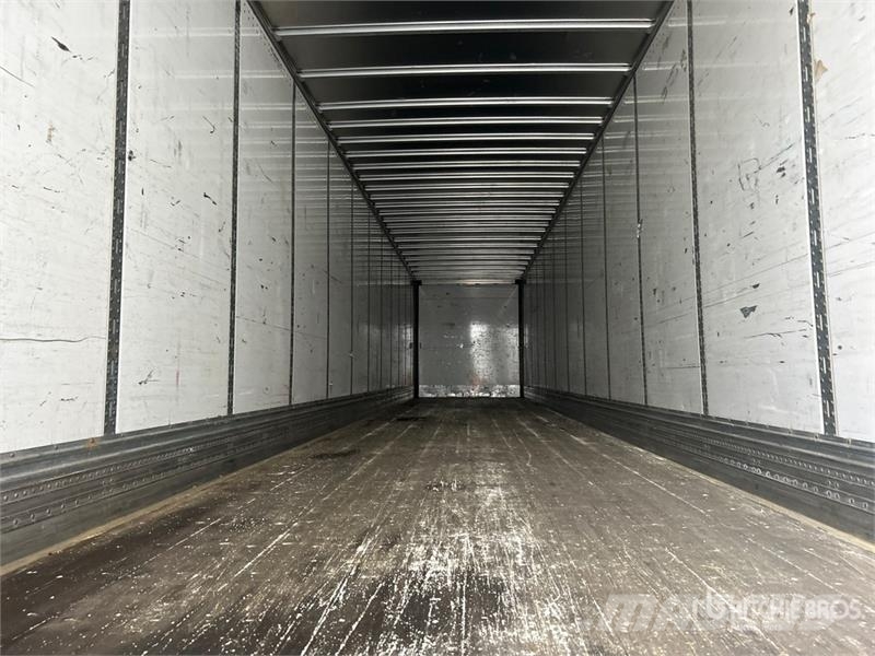 Stoughton ZGPVW-535T-S-C-AR 53 ft x 102 in T/A Van Trailer مقطورات ذات هيكل صندوقي